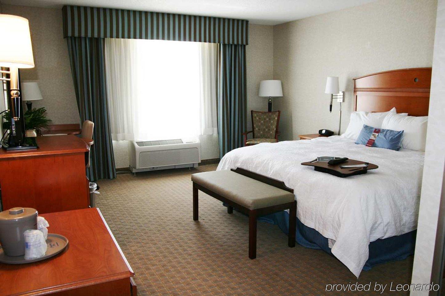 Hampton Inn Santa Rosa Bilik gambar